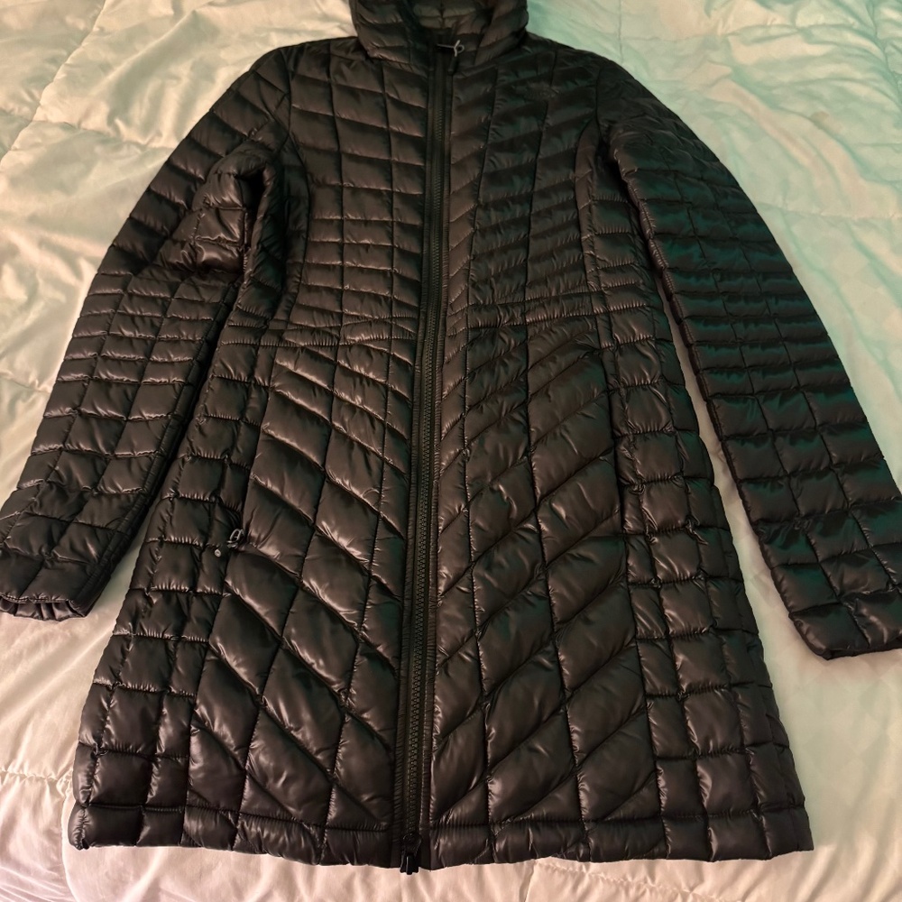 Women North face thermoball parka jacket hoodie xs in camo green - Picture 4 of 9